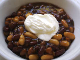 Vegetarian Barbecue Bean Casserole