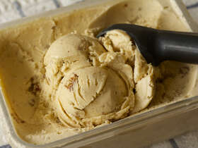 Maple Pecan Ice Cream