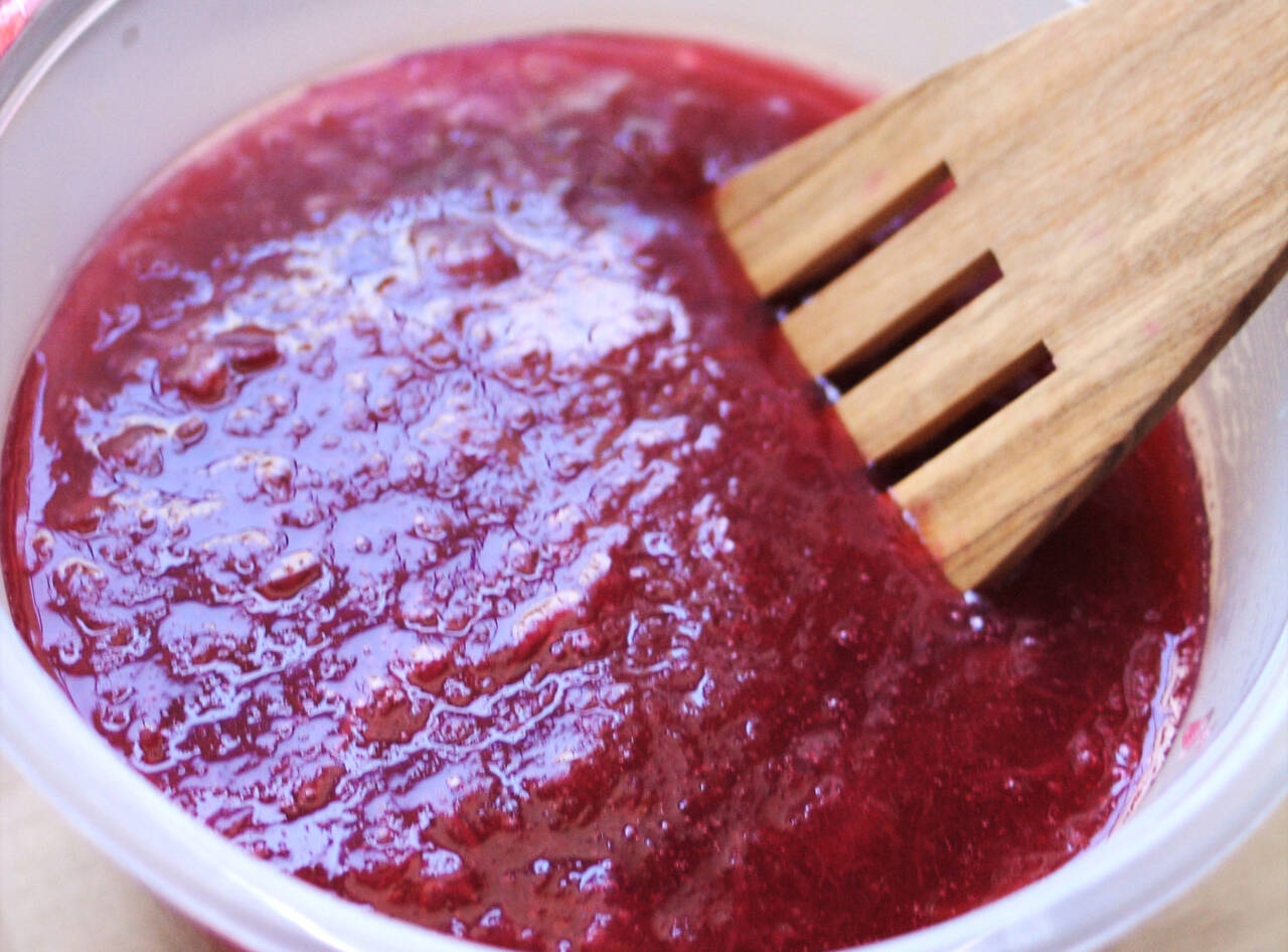 Simple Rhubarb Sauce