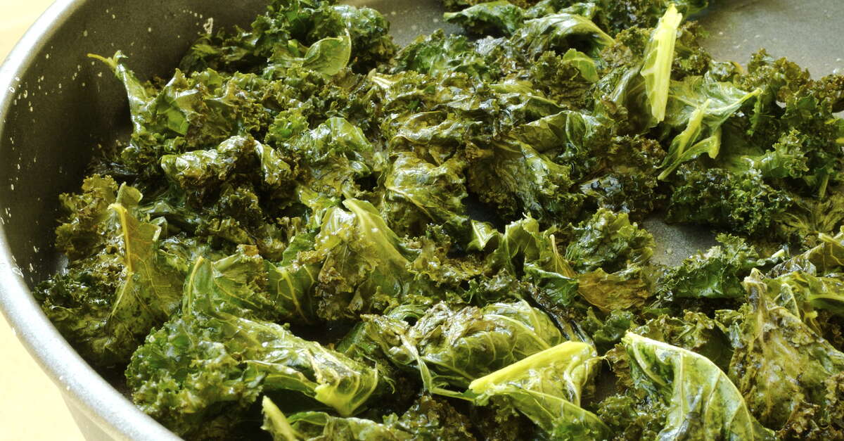 Baked Kale Chips Recipe - MakeBetterFood.com