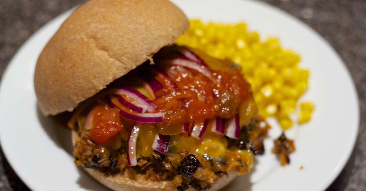 Black Bean Burgers Recipe - MakeBetterFood.com