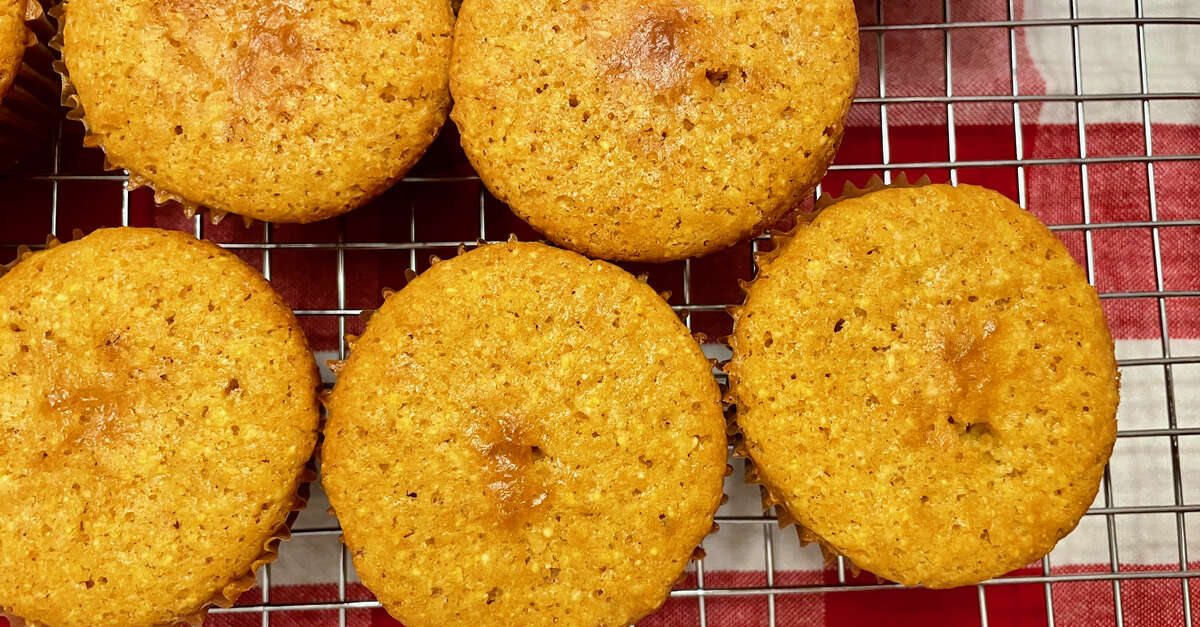 Gluten-Free Cornbread Recipe - MakeBetterFood.com